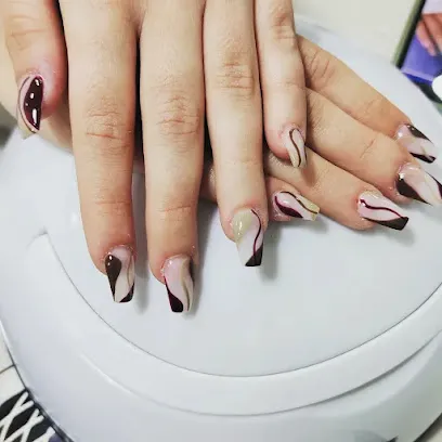 A & T Nails Vietnamitas