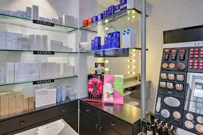 ADHARA - Estética a Gracia