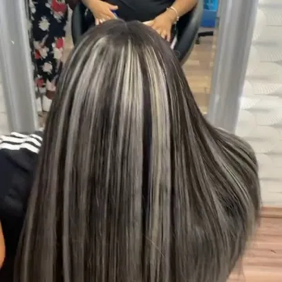 Afro Tina Granada