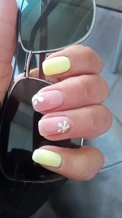 AinaraBrows BeautyStudio