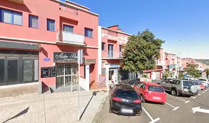 AISHA BEIROA PELUQUEROS