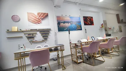 AL de Uñas