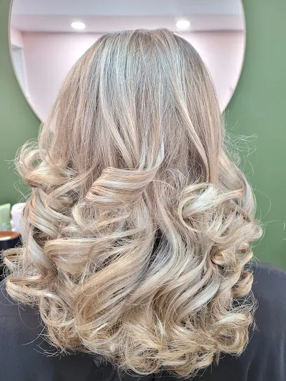 Albina Hairdressing