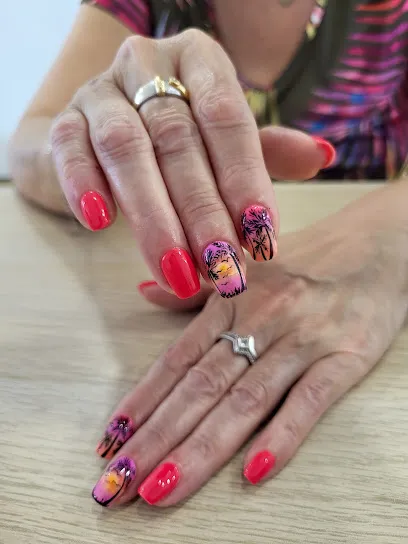 Alcy Nails