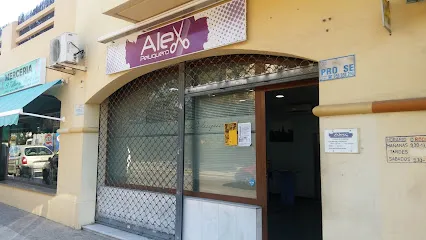 Alex Peluquero