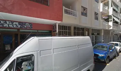 Alex Peluquero
