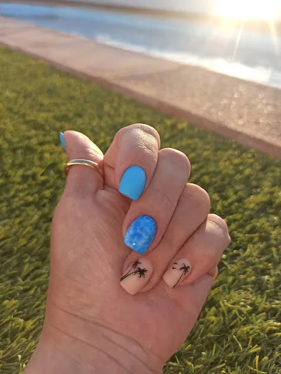 Alexandra Amelian Nails