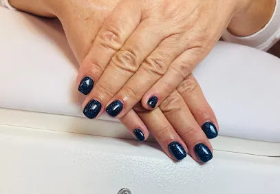 Alexandra's Salon