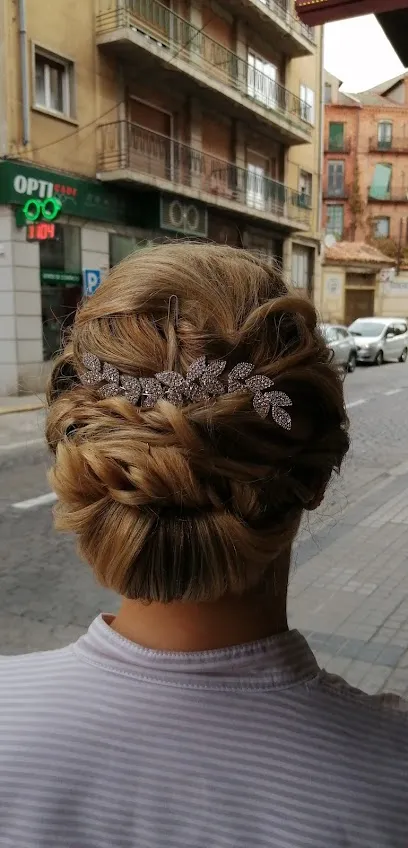 Alfredo Peluquería y Estética Unisex