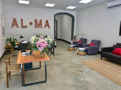 ALMA Nails & Beauty Bar