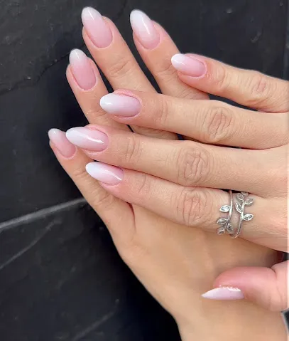 Alondra Nails