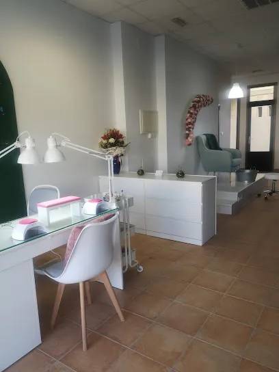 Ana Fernandez Nail Salón