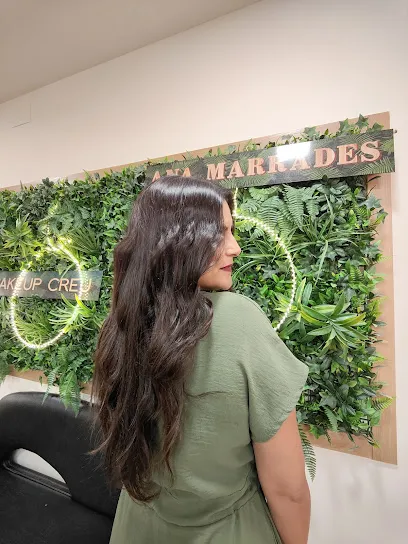 Ana Marrades Peluqueria