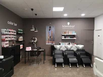 Ana Miranda Salon de Belleza