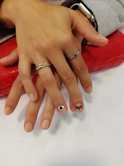 Ana Nails