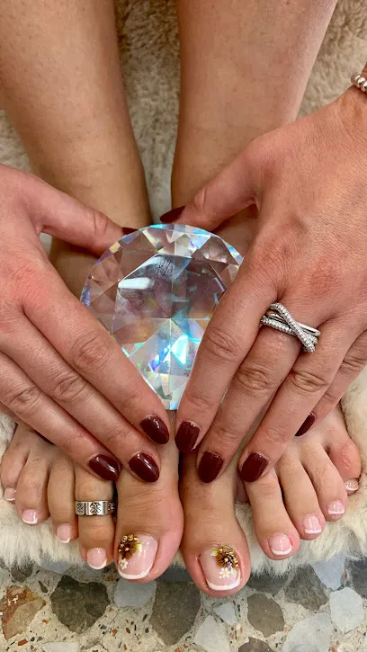 Ana'li Beauty Studio Nails