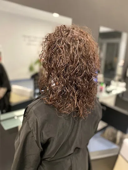 Anna Peluquería unisex