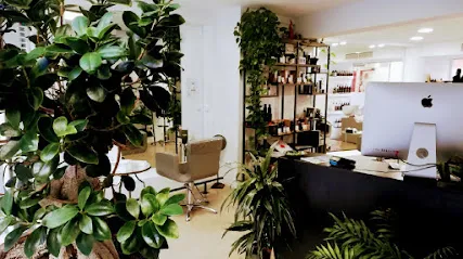 Aprile - Hair Garden &Boutique