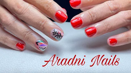 Aradni Nails