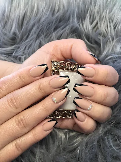 Auilda Nails
