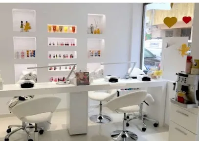 B Estética O P I Nail Bar