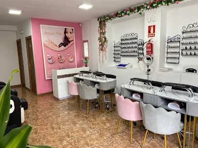 Bazzan Nails