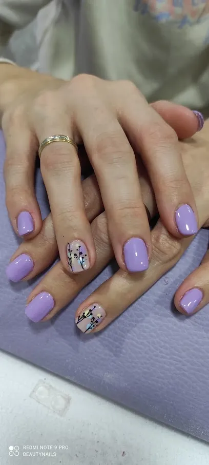 Beauty Nails