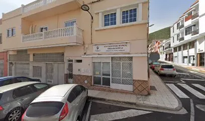 BEAUTY SALON