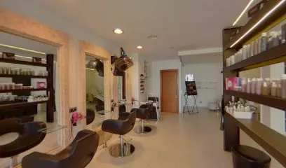 Cati Serra Stil i Creativitat - Peluquería