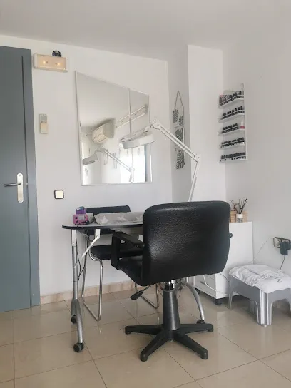 Centre de Perruqueria y Estética Velvet