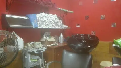 Centro Estética Peluquería Unisex Lucy