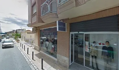 Ch Torres Estilismo