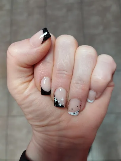 Cinderella Nails