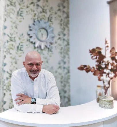 Claudio Buscema Estilista & Belleza