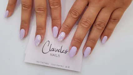 Claveles Nails