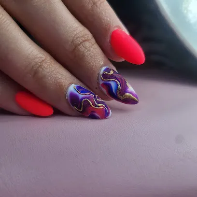 Cleopatra | Nails & Lashes