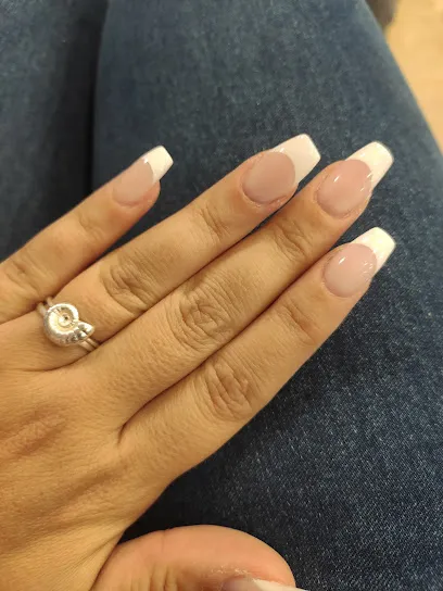 Coco Nails