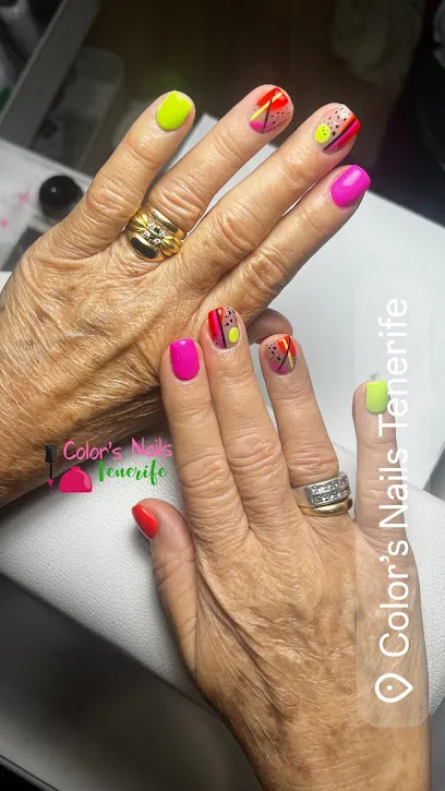 Color's Nails