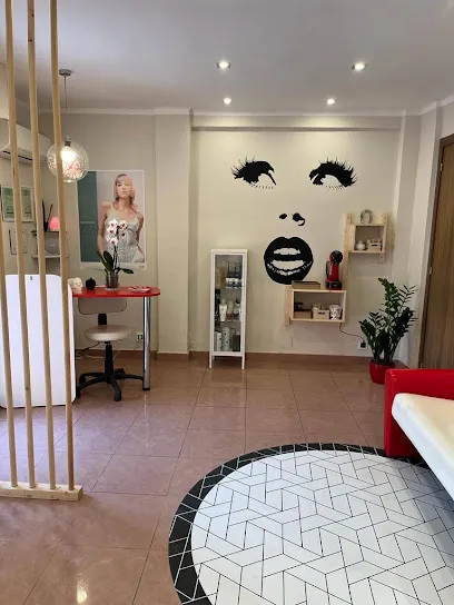 Coral Naranjo Peluqueria