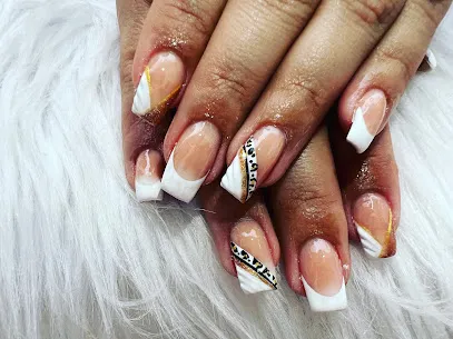Dahuli Nails