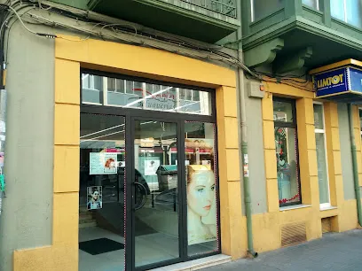 Dania Peluquerías | Av. de las Tres Cruces, 4