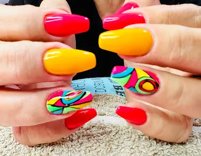 Dayana Uñas