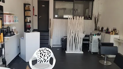 De Celis Peluquería y Belleza