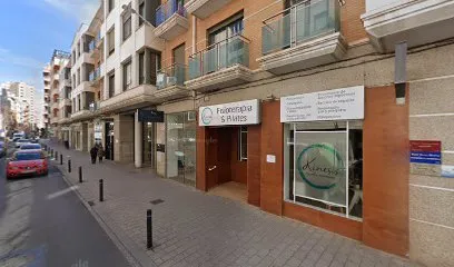 DE LUXE ESTILISTAS SOCIEDAD LIMITADA
