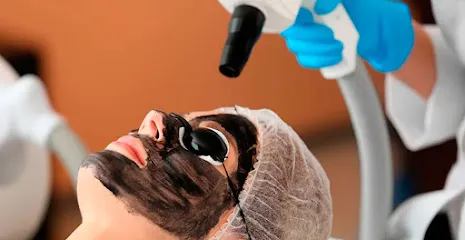 Dermo+Estética