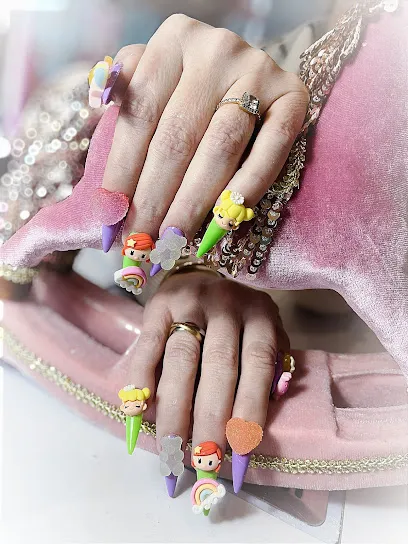 Diamond Nails