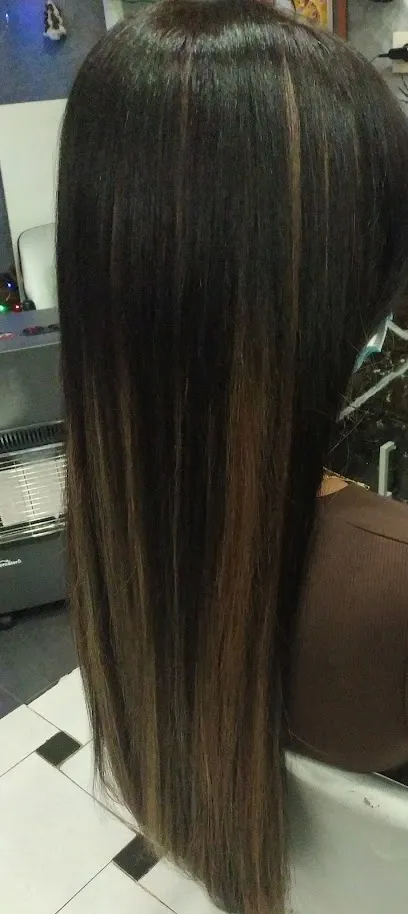 Dorka Peluqueros