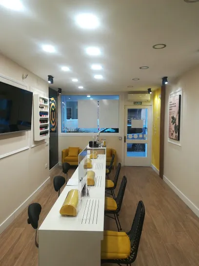 D-Uñas Nails & Beauty | Centro