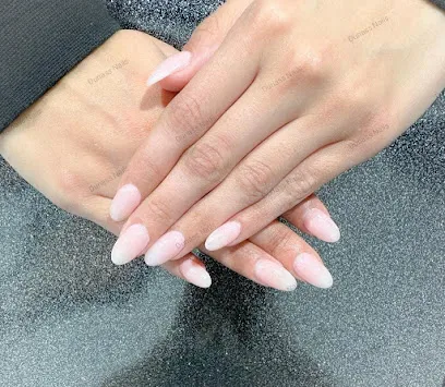 DUñass Nails Studio