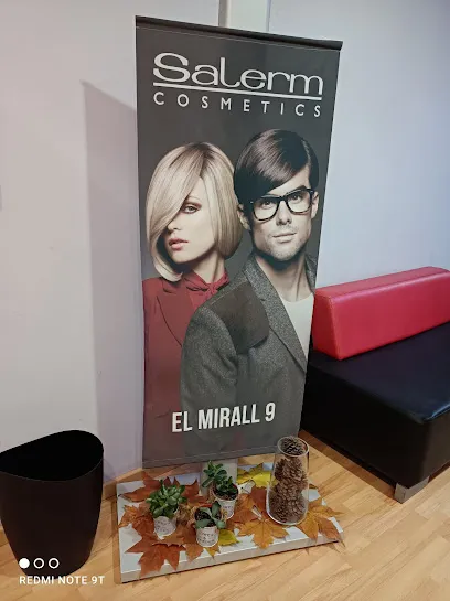 El Mirall 9 Perruqueria